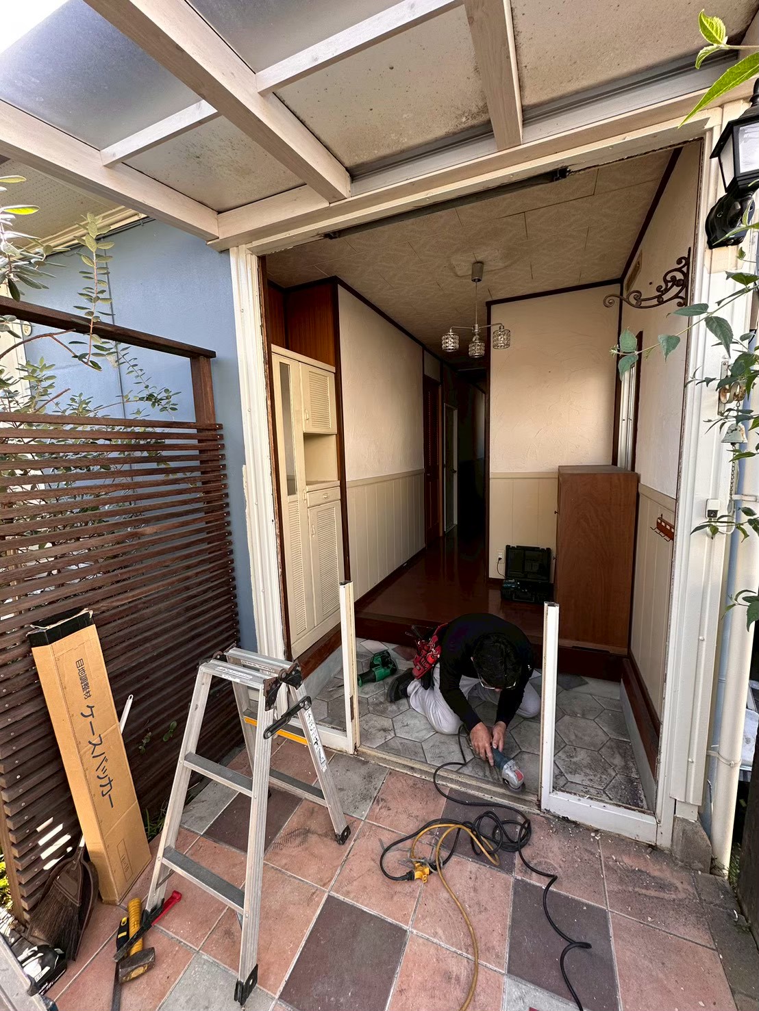 千葉県柏市｜玄関ドアリフォーム（YKK AP/ドアリモ）の施工事例