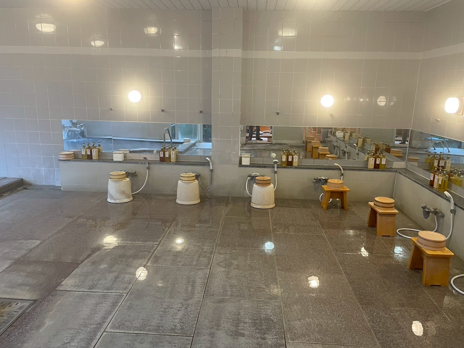 千葉県夷隅郡｜浴室鏡の交換の施工事例