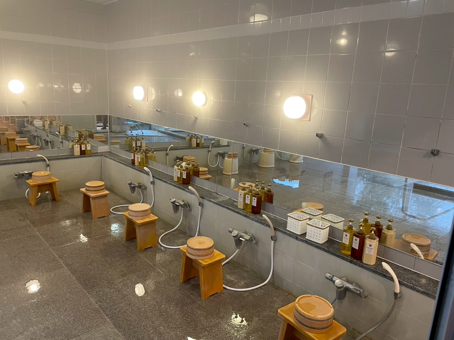 千葉県夷隅郡｜浴室鏡の交換の施工事例