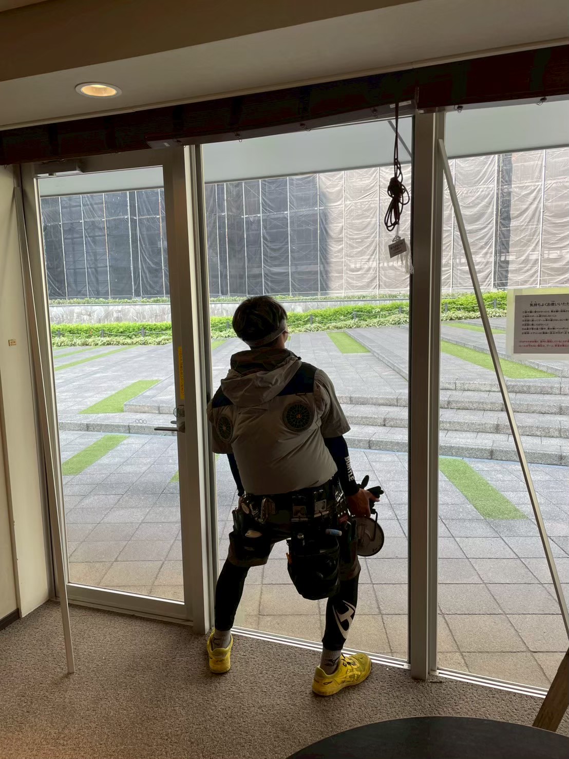 千葉県千葉市稲毛区｜割れガラス交換工事の施工事例